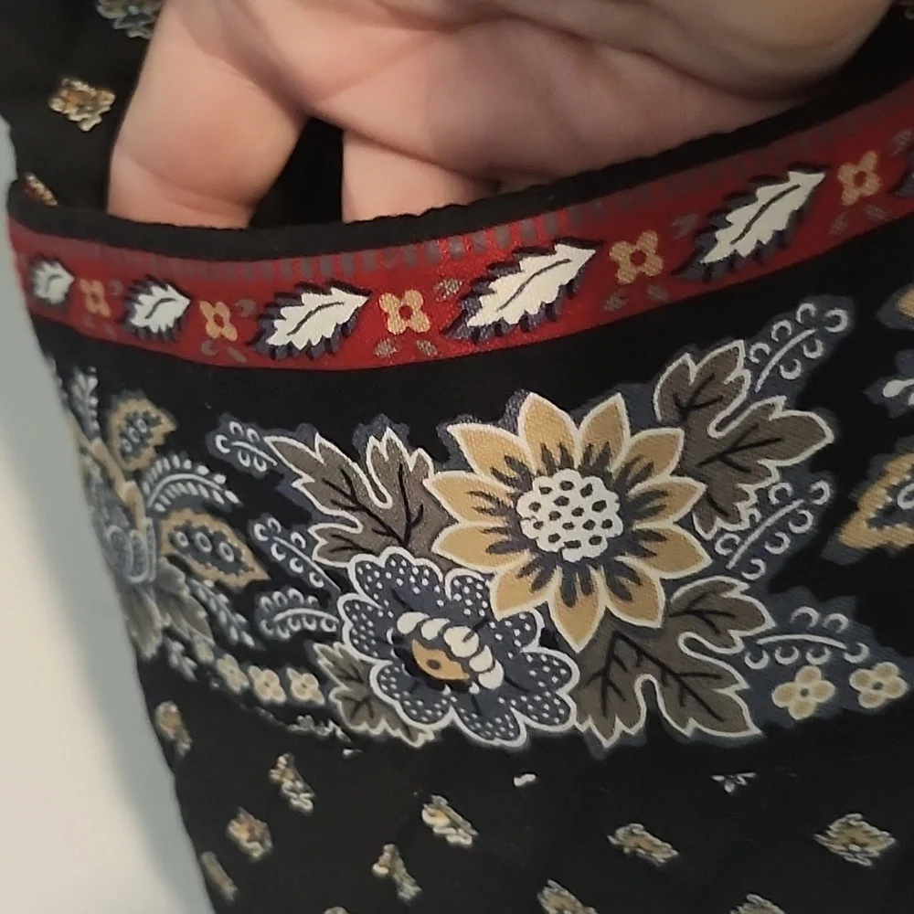 Vera Bradley Classic Black Brand New Drawstring Backpack &  Wallet 14" H 11" W - Picture 4 of 10